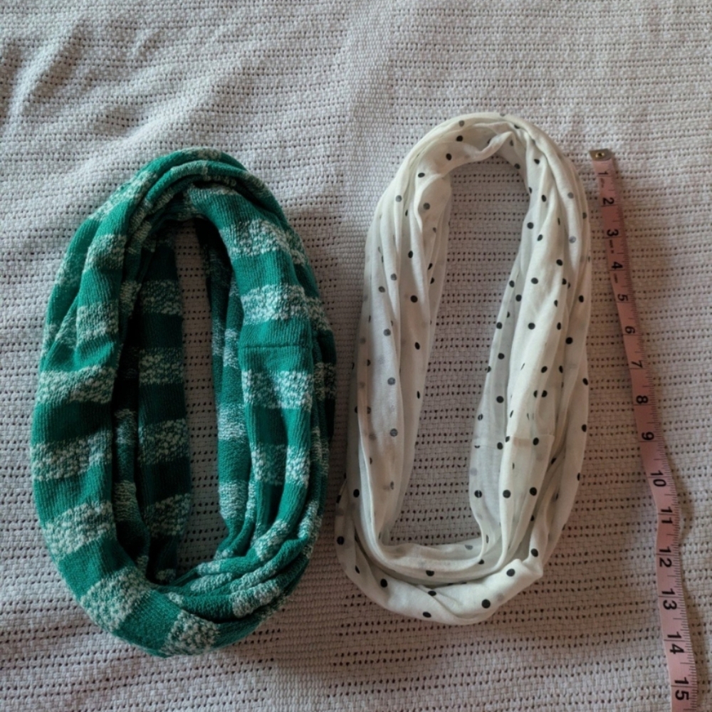 Self Esteem Green and White Polka Dot Infinity Scarf Set
